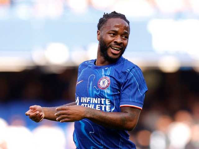 Raheem Sterling Tolak Bayern Munich, Pilih Bertahan di London