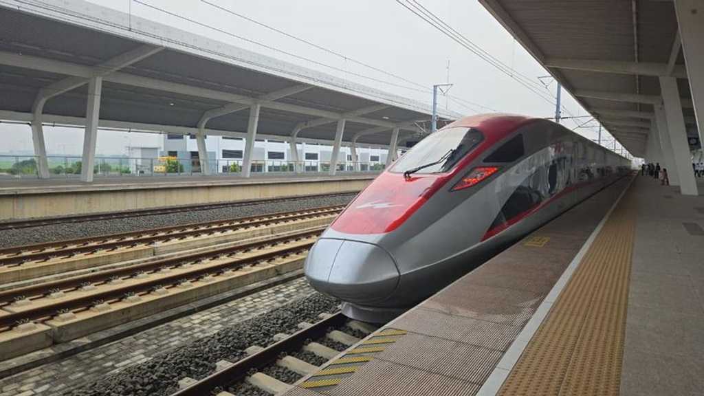 KPK Usut Dugaan Korupsi Proyek Whoosh, KCIC Buka Suara