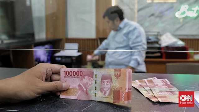 Rupiah melemah 0,45 persen, dibuka Rp16.601 per dolar AS