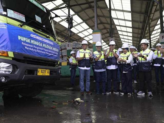 Pupuk Indonesia Genjot Distribusi Pupuk Subsidi, HET Turun 20%