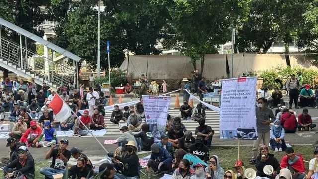 Warga Pati Geruduk KPK, Desak Usut Tuntas Dugaan Suap Bupati Sudewo