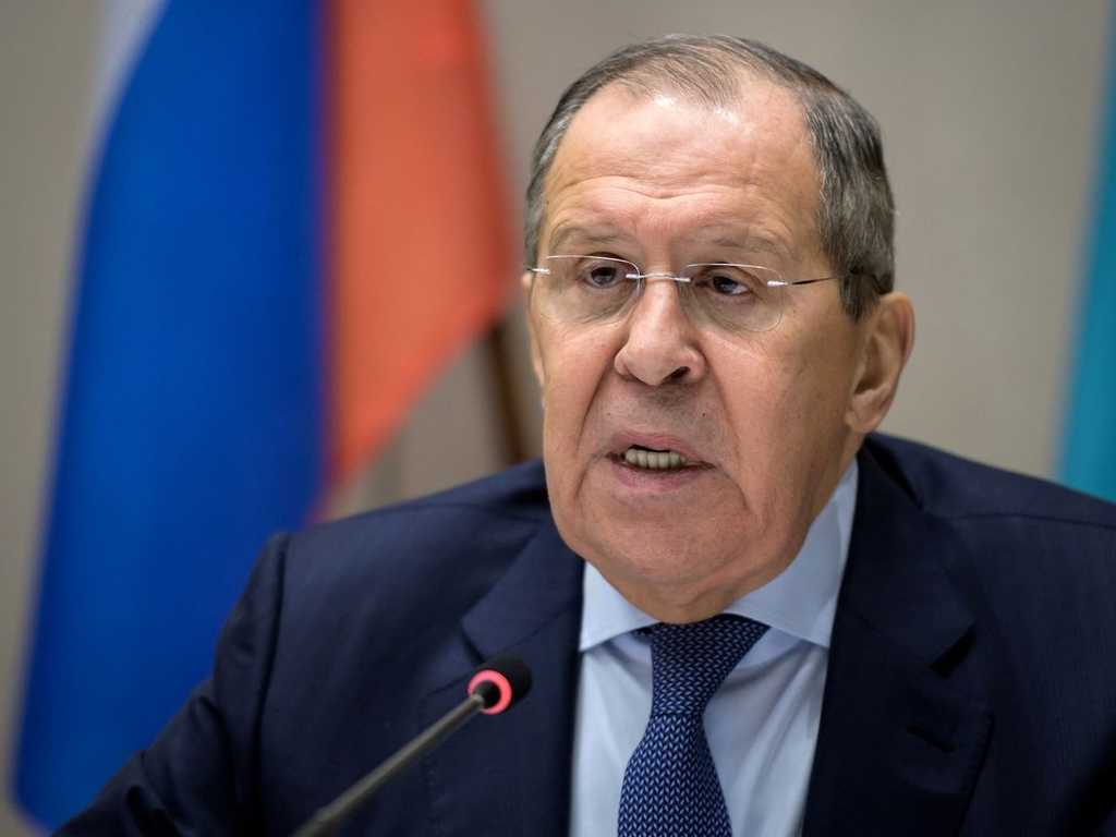 Kremlin Bantah Perselisihan Putin-Lavrov, Ungkap Alasan Absen