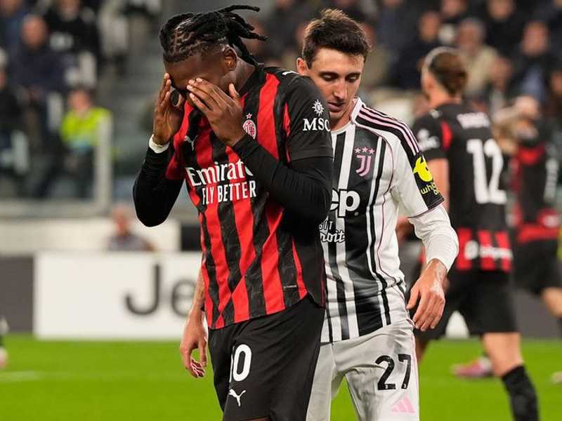 Allegri: Rafael Leao Punya Dasar Kuat Jadi Striker, Tinggal Asah Insting