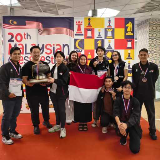 Tim catur SCUA Gading Serpong juara pertama Merdeka Open di Malaysia