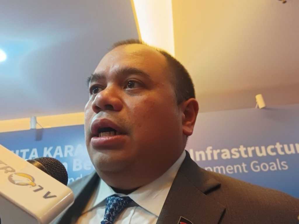 Search image article