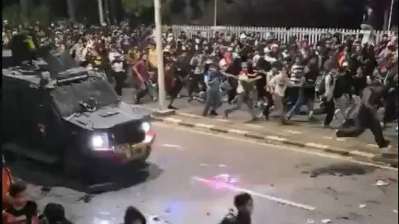 Search image article