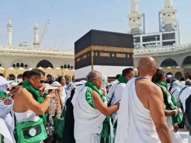 Umrah Mandiri Dilegalkan, DPR Dorong Regulasi Perlindungan Jemaah