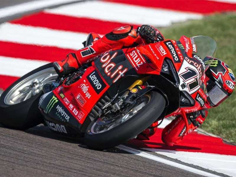 Nicolo Bulega raih kemenangan di Race 2 WorldSBK Aragon 2025