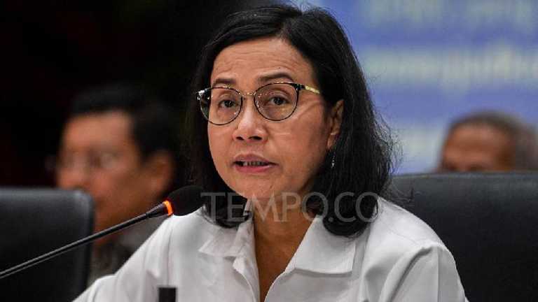 Celios Desak Jokowi Copot Sri Mulyani: APBN Jebol, Dana Pendidikan Disorot!
