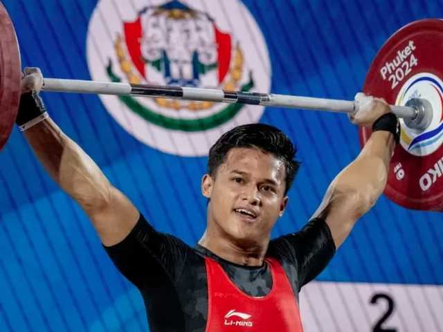 Pecahkan Rekor Dunia, Rizki Juniansyah Diangkat Letnan Dua TNI oleh Prabowo