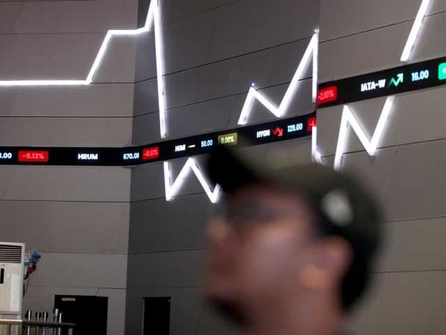 IHSG Menguat Tipis, Sentuh Level Tertinggi Pagi Ini