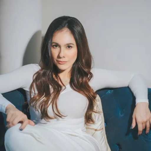 Wulan Guritno ingin menikah lagi dan punya momongan sebelum usia 45 tahun