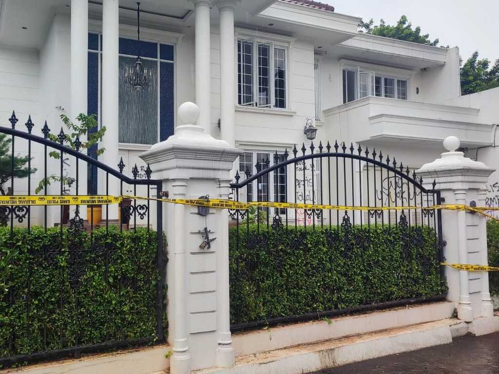 Prabowo Ultimatum: TNI-Polri Tindak Tegas Penjarah & Perusak Fasum!