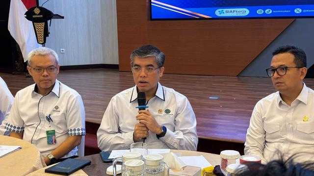 Menaker Siapkan Regulasi UMP 2026, Libatkan Serikat Pekerja