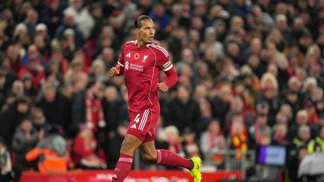 Liverpool Akhiri Rentetan Buruk, Tekanan Arne Slot Mereda di Anfield