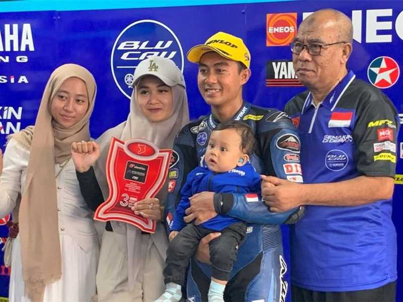 M Faerozi Emosional, Raih Podium Perdana SS600 ARRC Mandalika untuk Ibunda