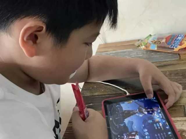 Prabowo Batasi Game Online Anak, Buntut Ledakan SMAN 72