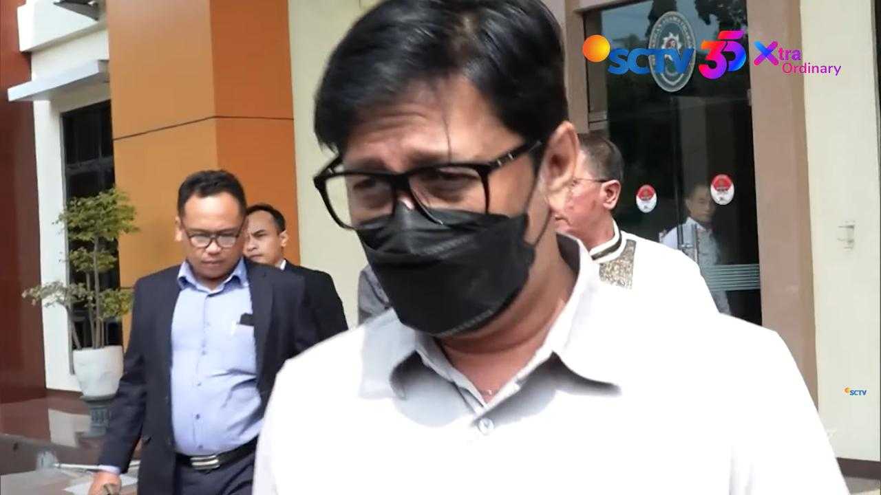 Andre Taulany Resmi Cerai, Ungkap Syukur Saat Syuting