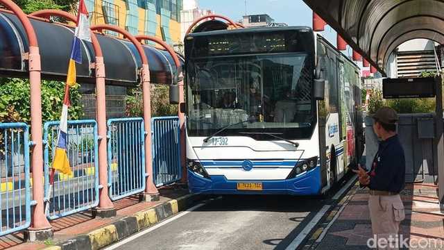 Kadishub DKI Ungkap: Tarif Transjakarta Bisa Rp 13 Ribu Tanpa Subsidi