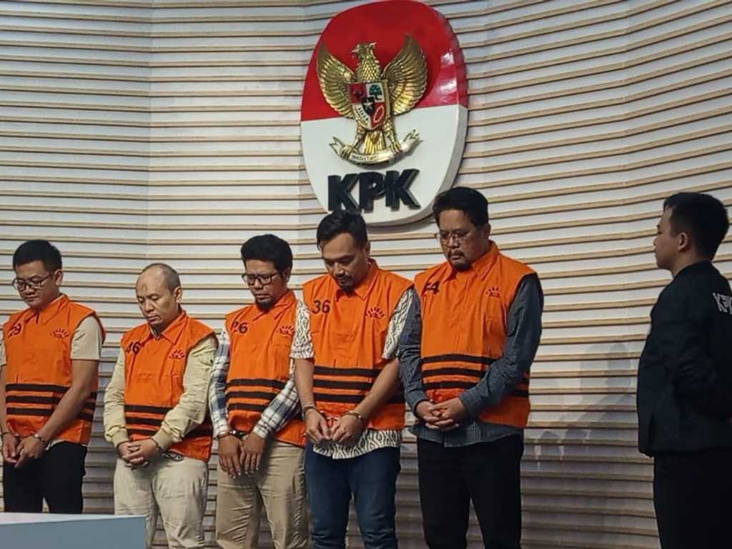 Search image article