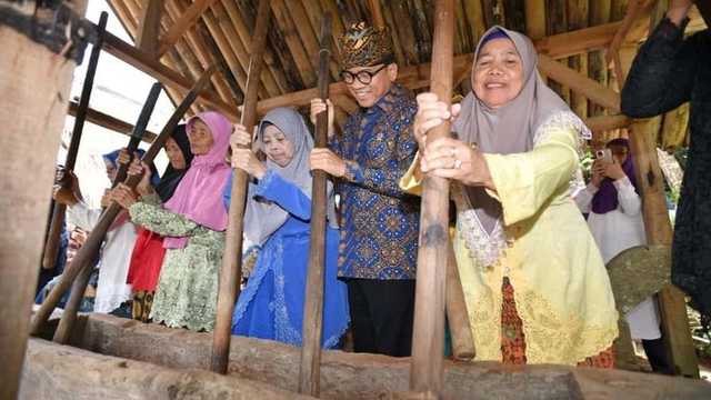 Mendes PDT: Kampung Adat Cikondang Pionir Desa Wisata dan Lumbung Pangan