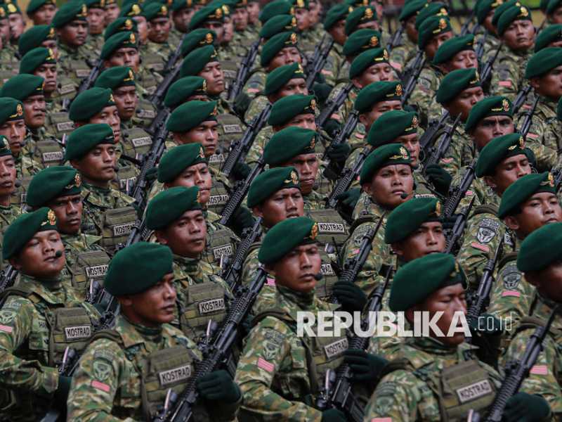 HUT ke-80 TNI: Menhan Tegaskan Loyalitas Prajurit untuk Rakyat
