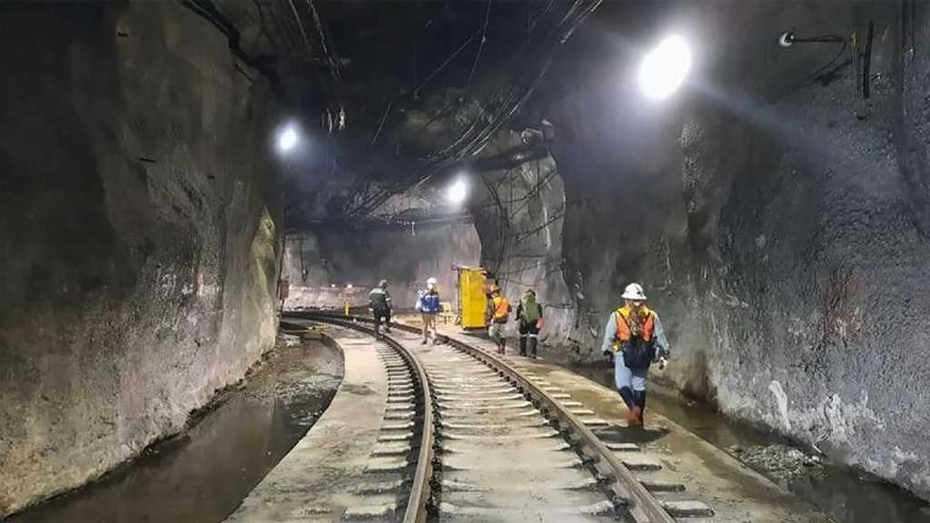 Nasib 7 karyawan Freeport terjebak longsor belum pasti, komunikasi terputus
