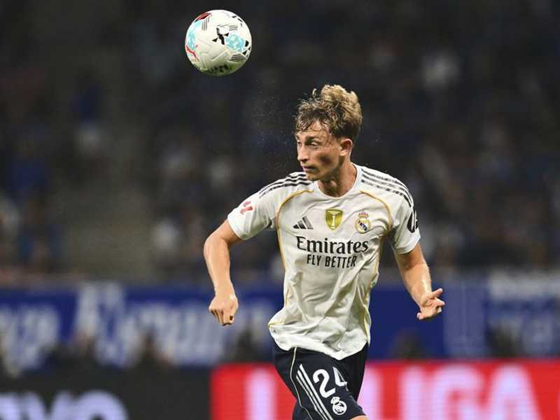 Dean Huijsen Pukau Spanyol, Real Madrid Siap Sambut Bek Masa Depan!