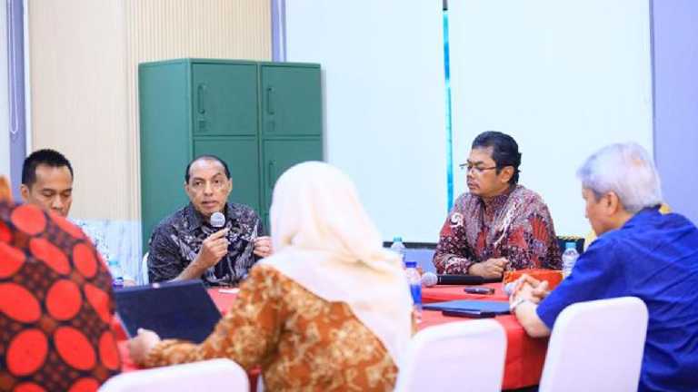 Dana Lender Tertahan di DSI, OJK Minta Pertanggungjawaban Penuh