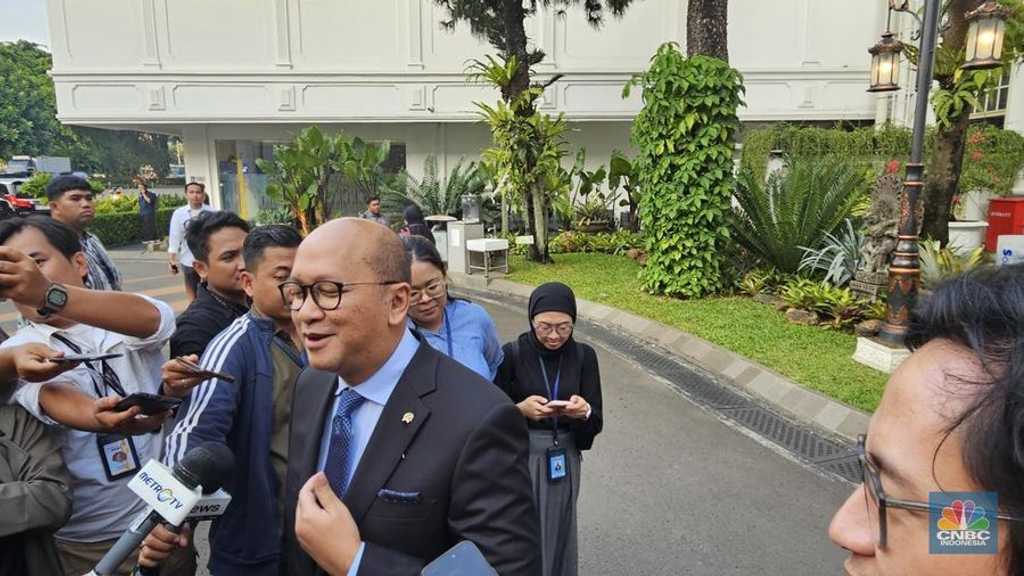 Robert Budi Hartono & Prajogo Pangestu Minati Patriot Bond Rp 50 T