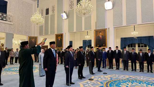 Prabowo Reshuffle Kabinet Merah Putih, Lantik Menteri Baru